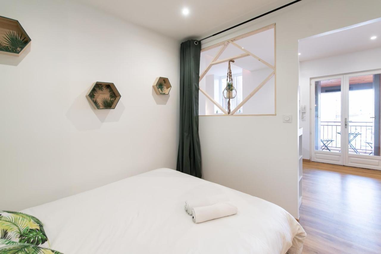 Appartamento Esprit Jungle Roanne Esterno foto