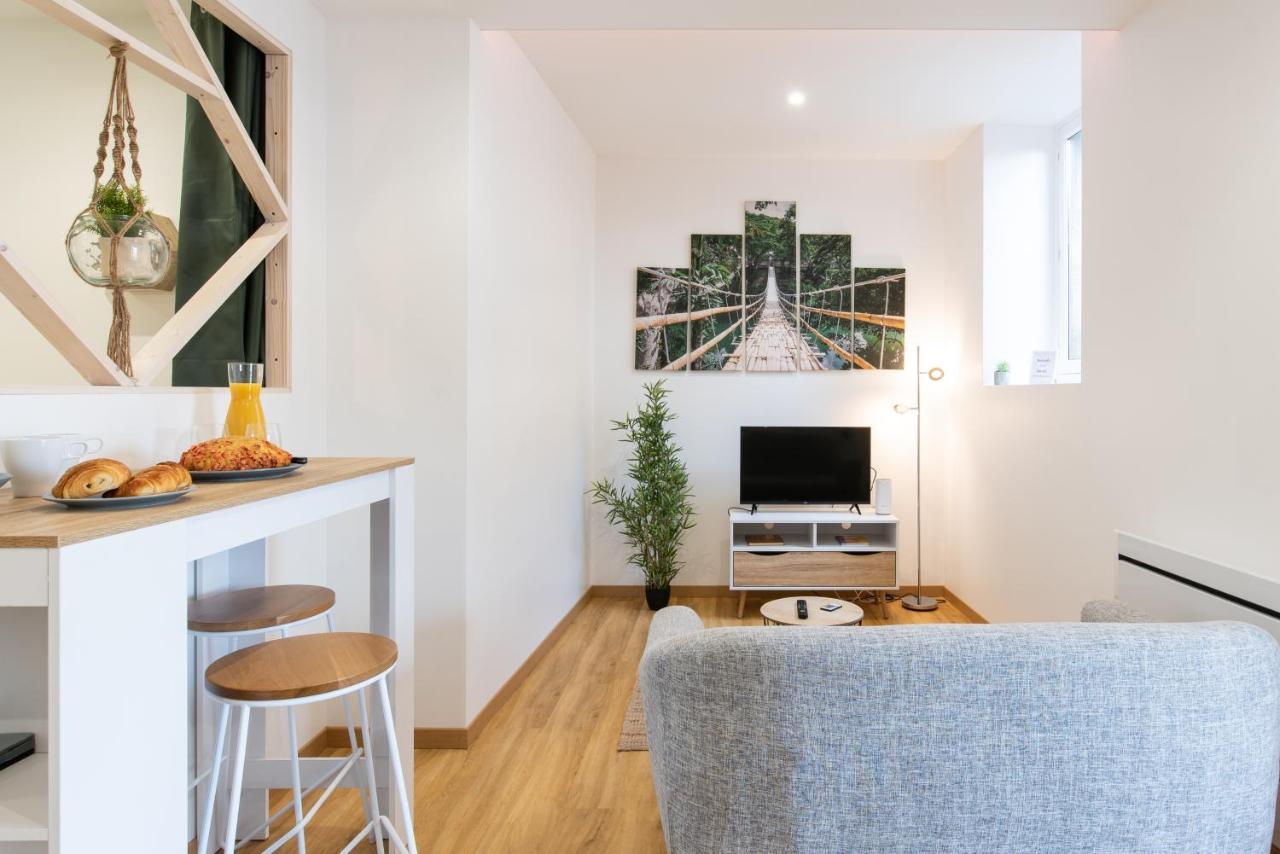 Appartamento Esprit Jungle Roanne Esterno foto